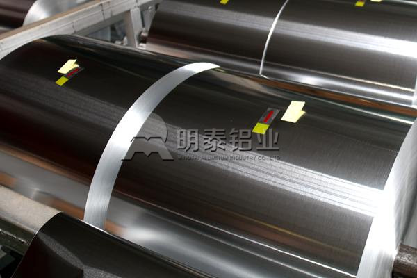 吃貨經(jīng)常舔的酸奶蓋，到底是用的哪種鋁箔做的？