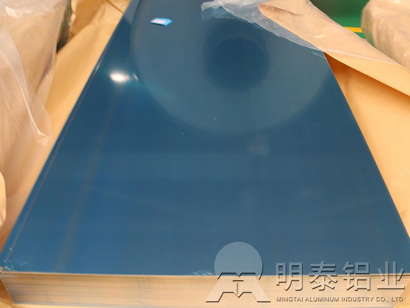 明泰超寬幕墻鋁板生產(chǎn)廠家-1060鋁板、3003鋁板